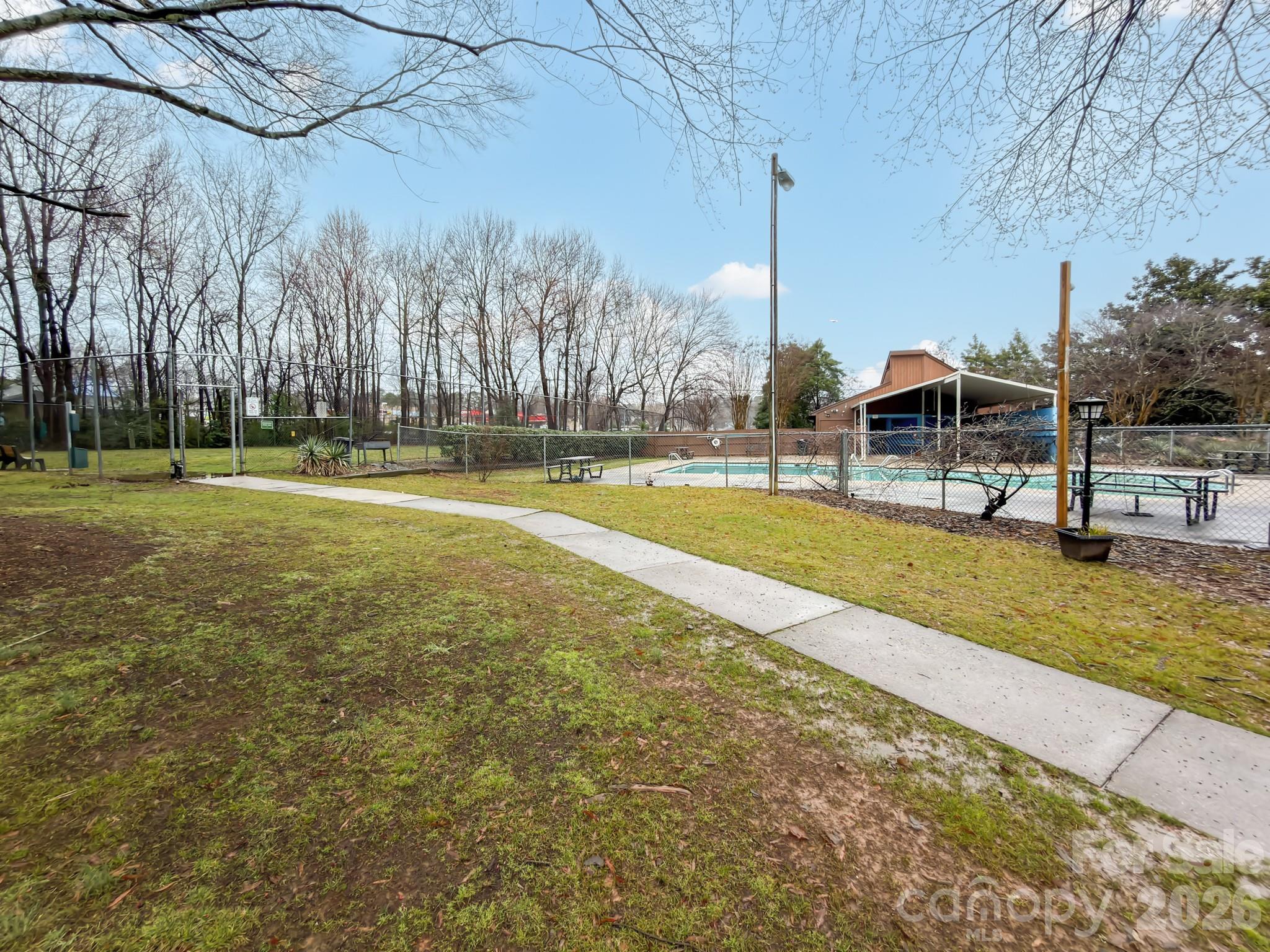7331 Winery Lane Charlotte NC 28227