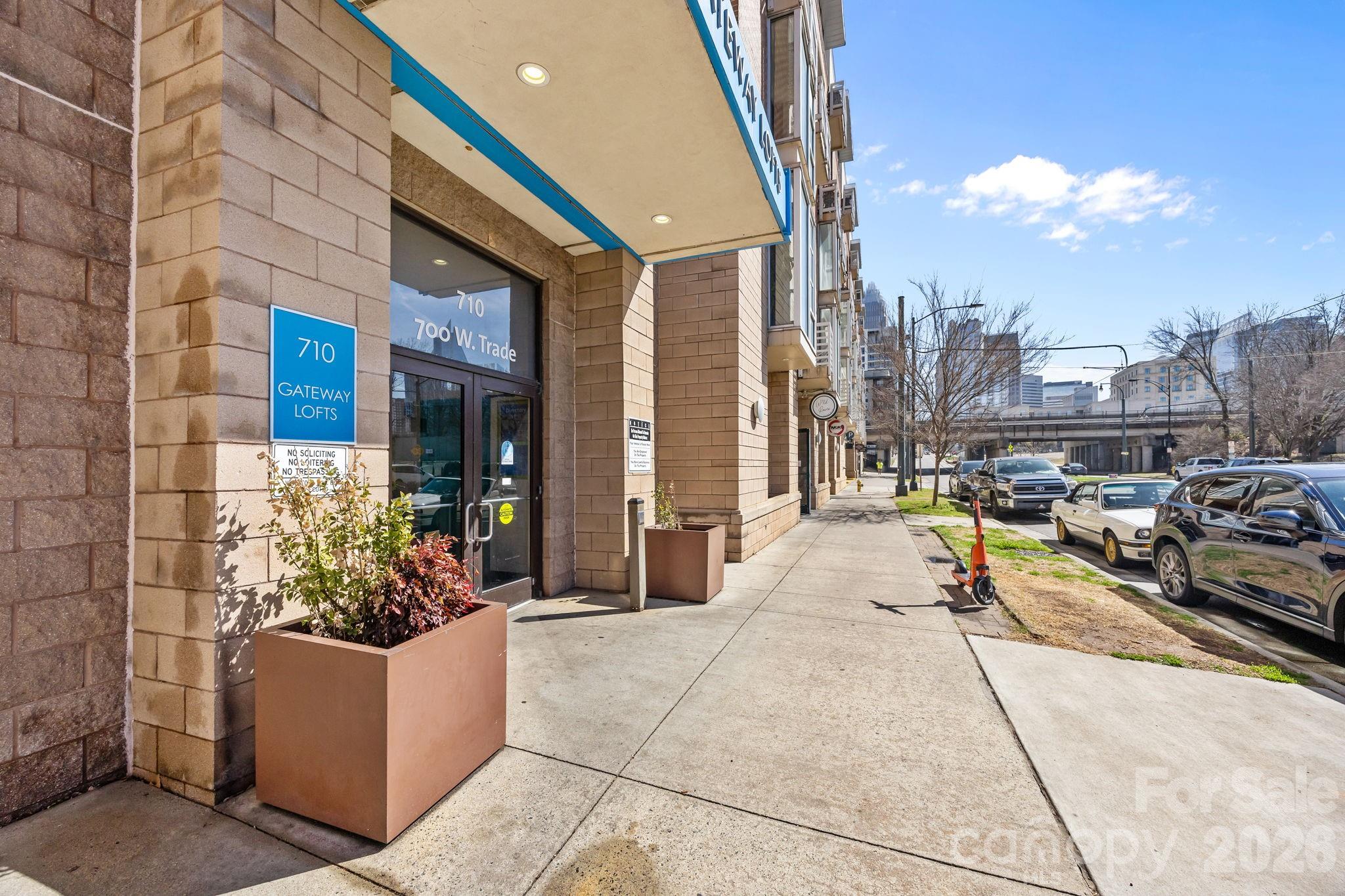 710 W Trade Street Charlotte NC 28202