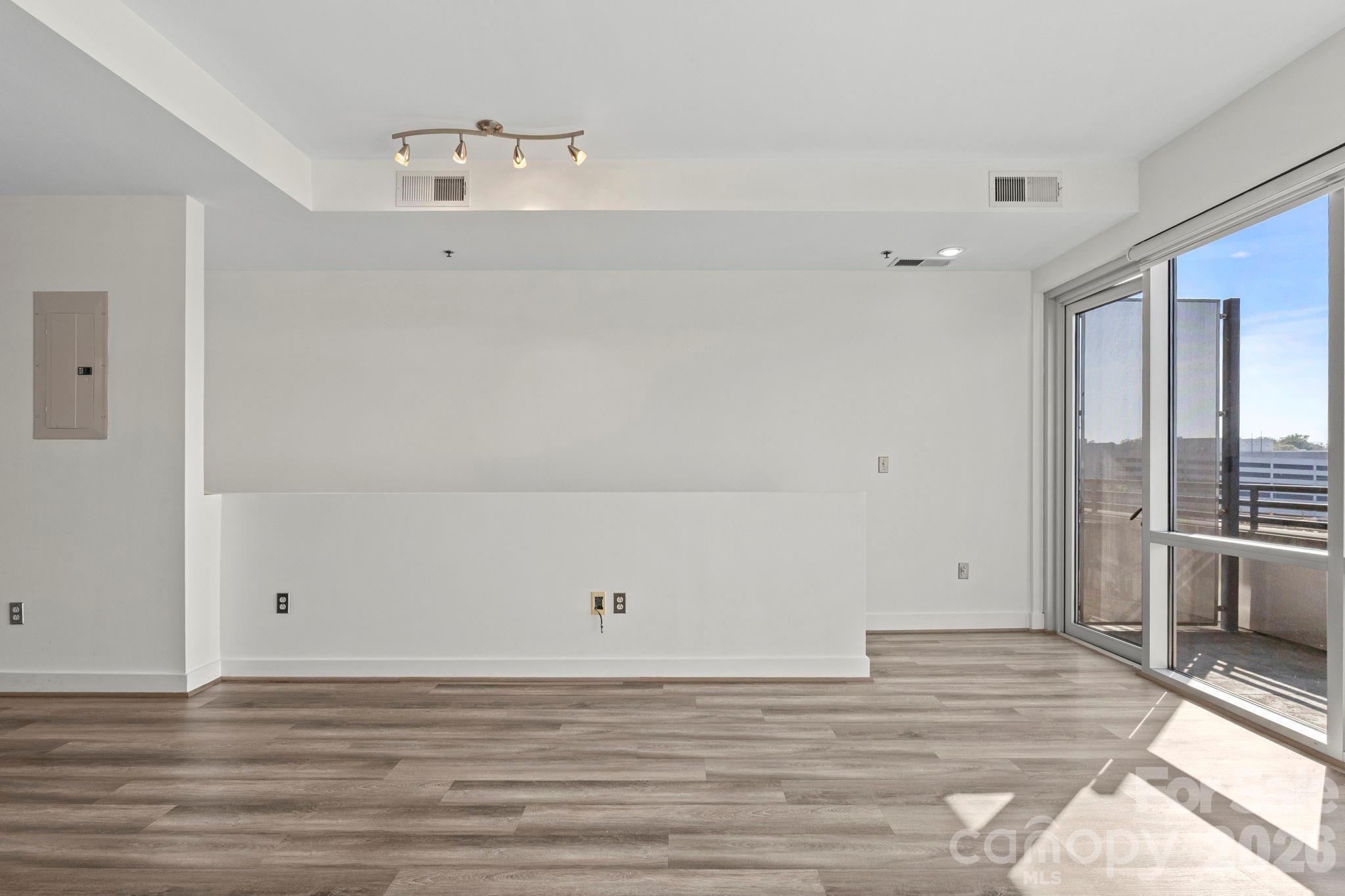 1133 Metropolitan Avenue Charlotte NC 28204