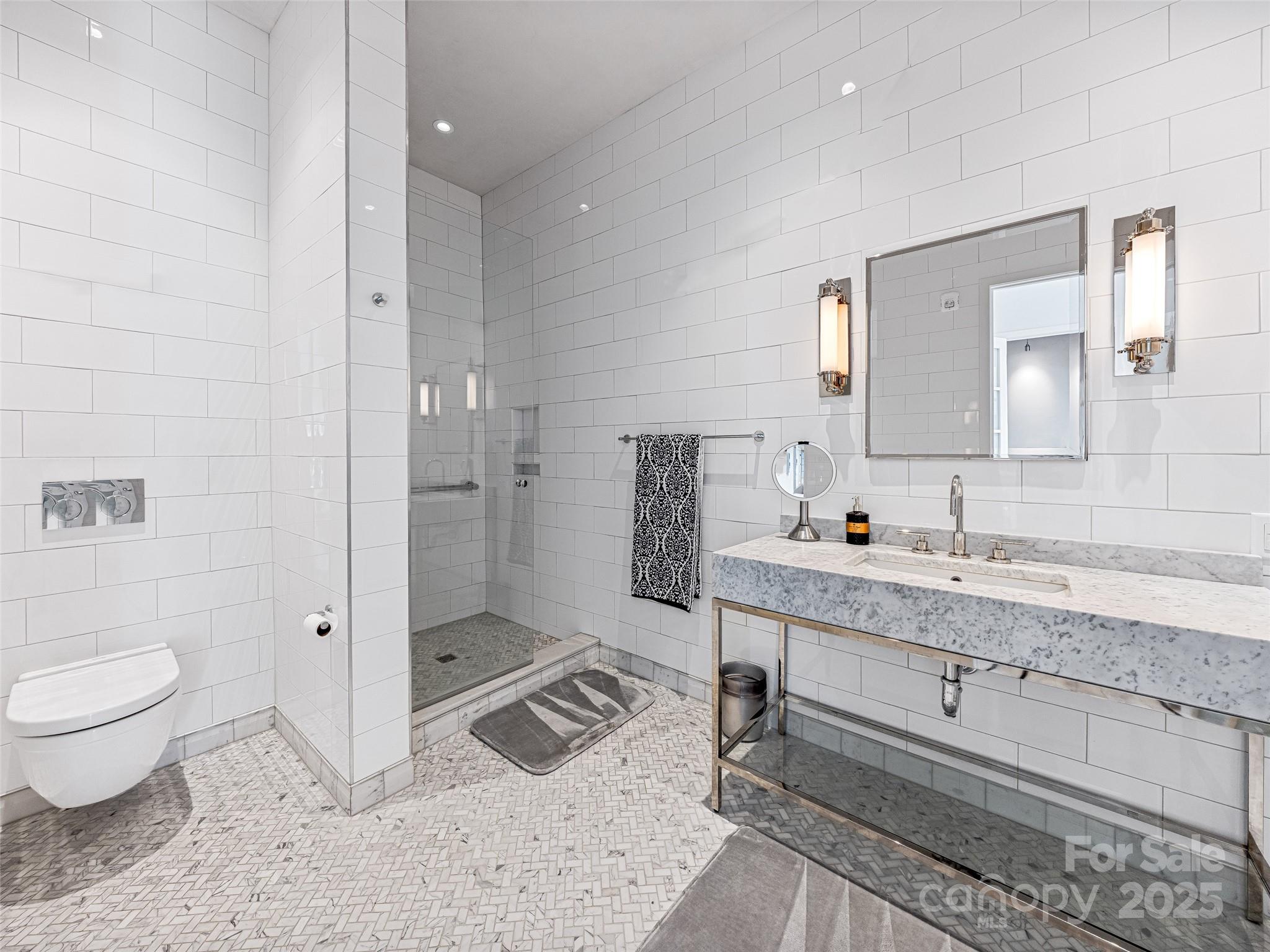 75 Broadway Street Asheville NC 28801