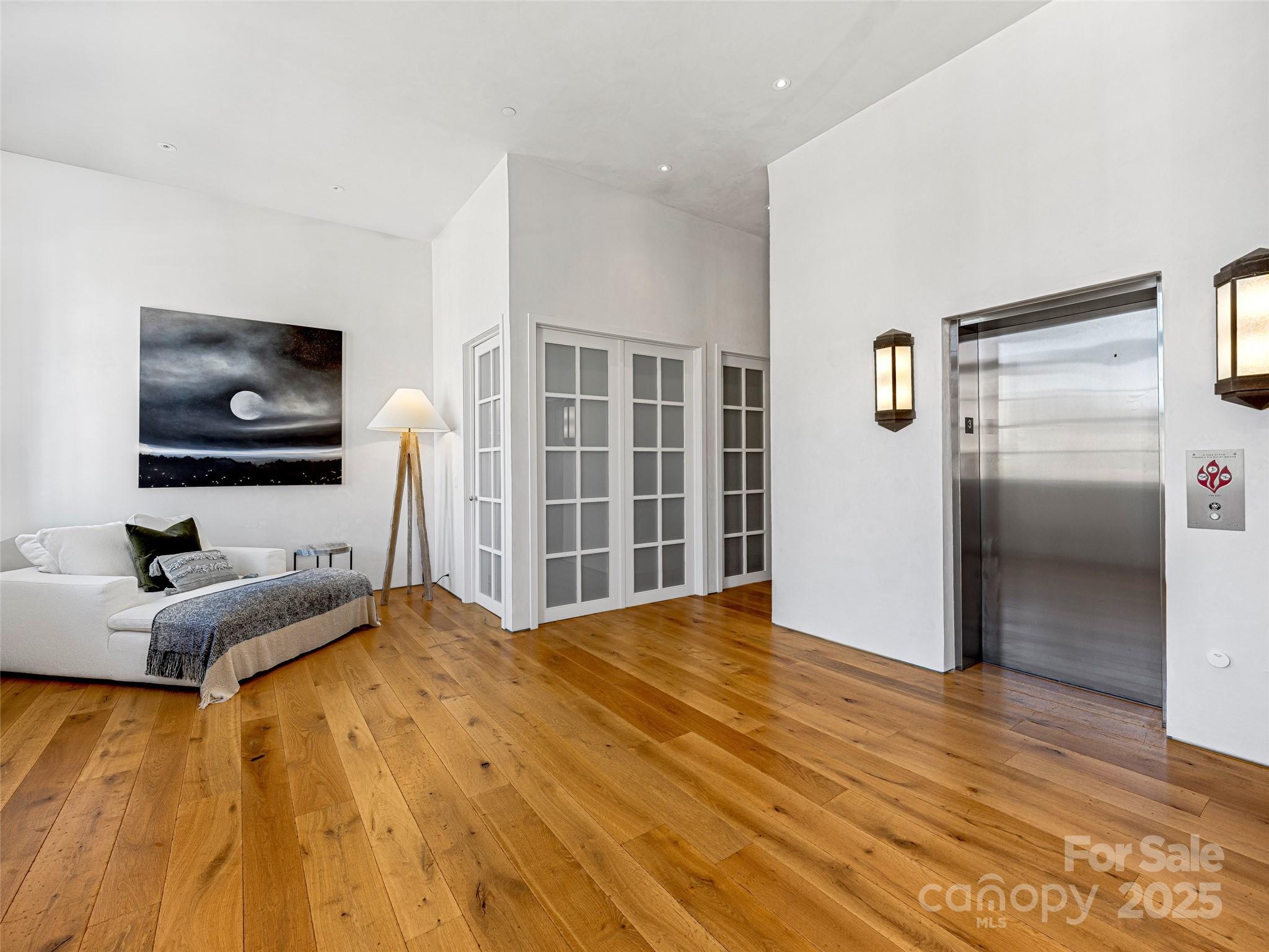 75 Broadway Street Asheville NC 28801