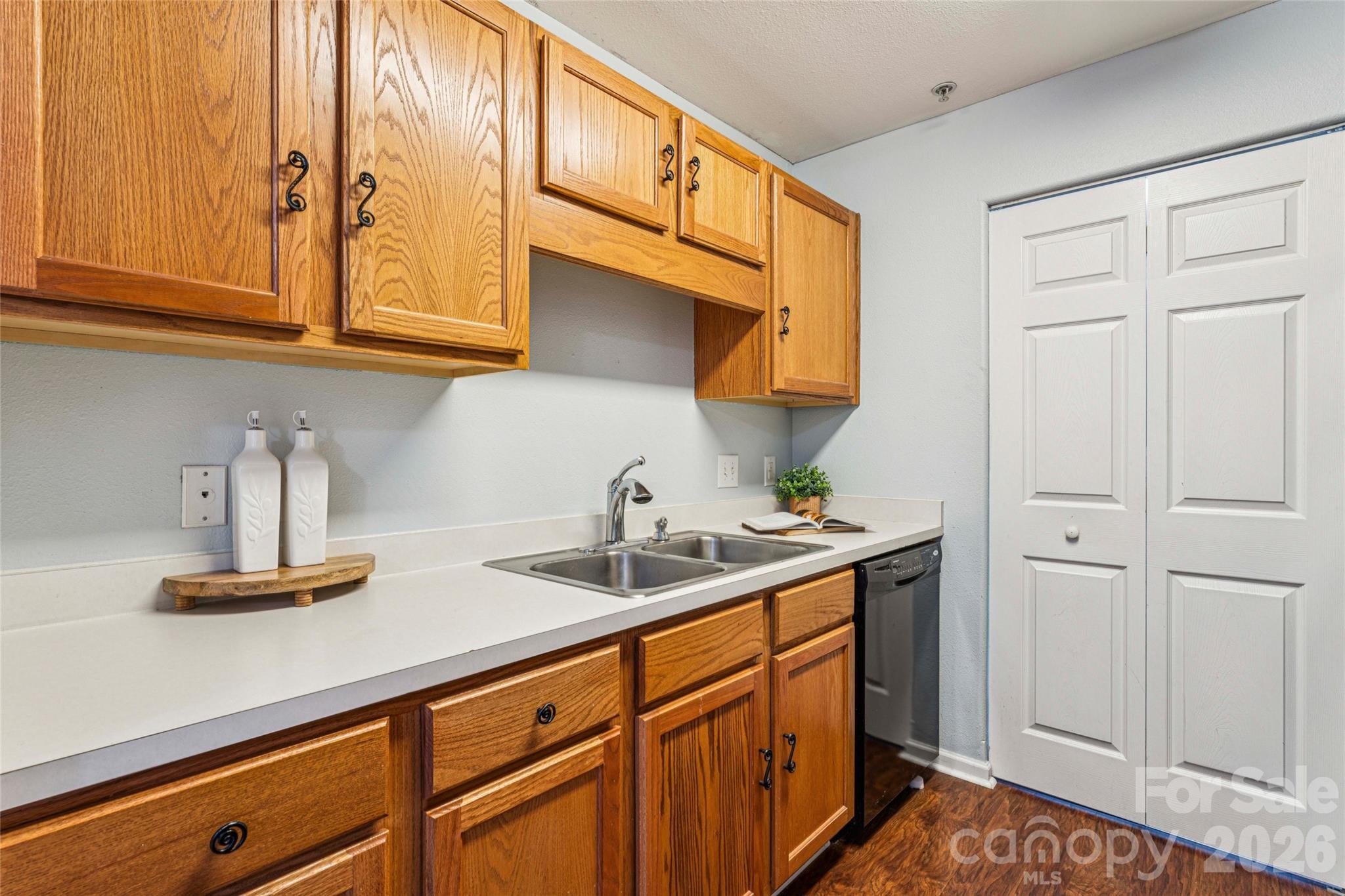 3956 Town Center Road Harrisburg NC 28075