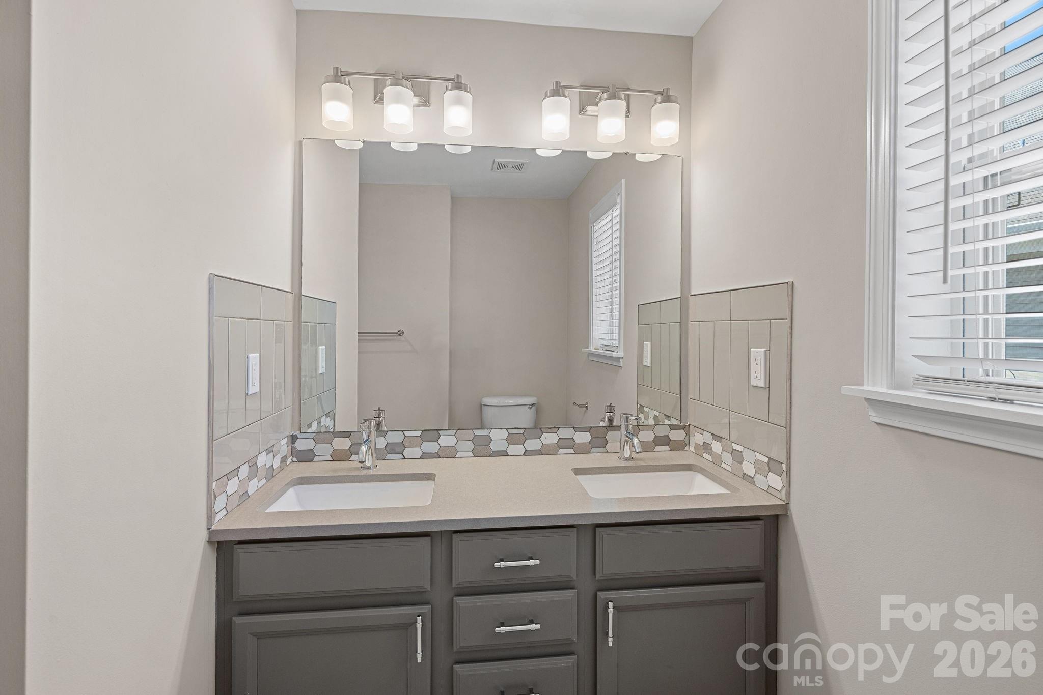 2632 Weddington Avenue Charlotte NC 28204