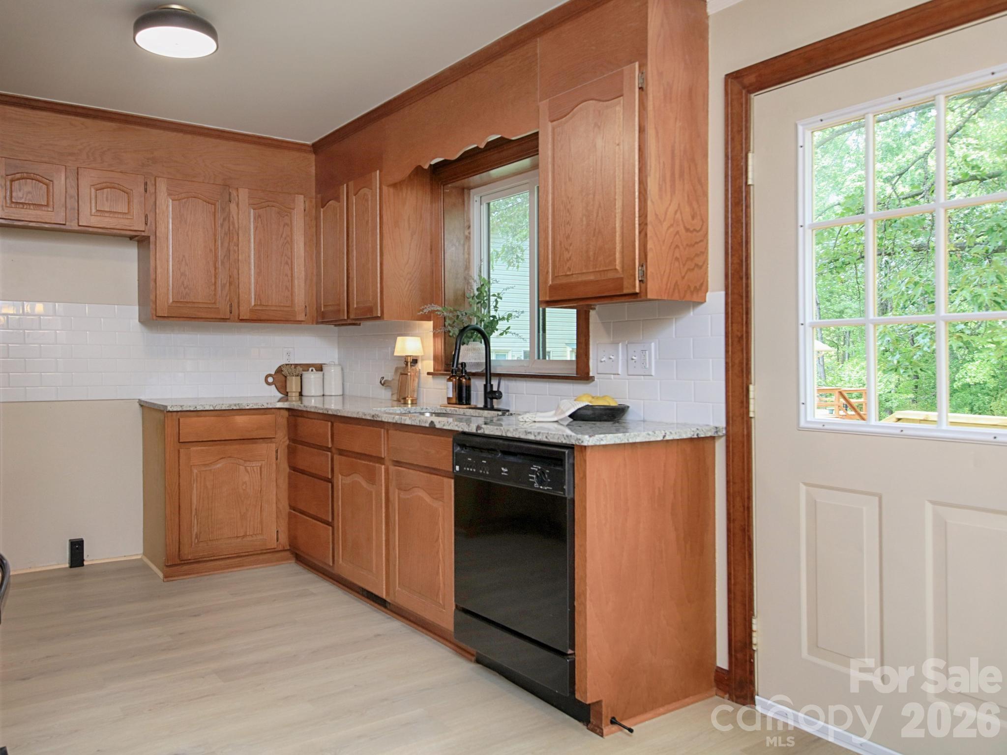 182 Calvin Street Troutman NC 28166