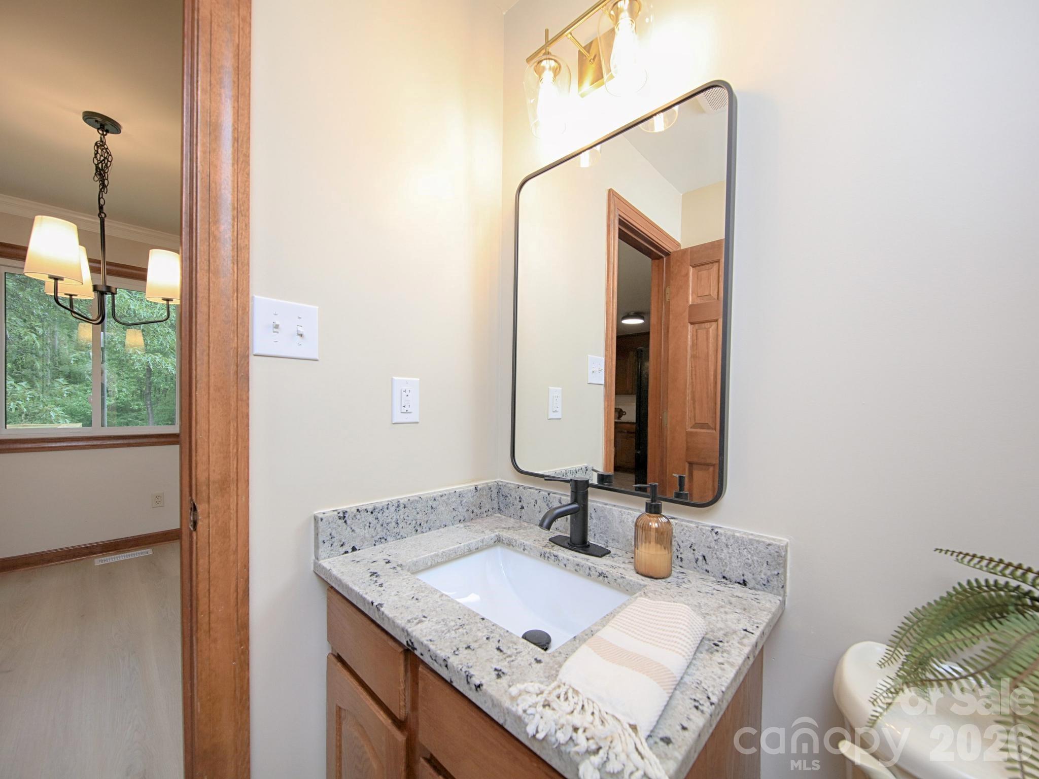 182 Calvin Street Troutman NC 28166