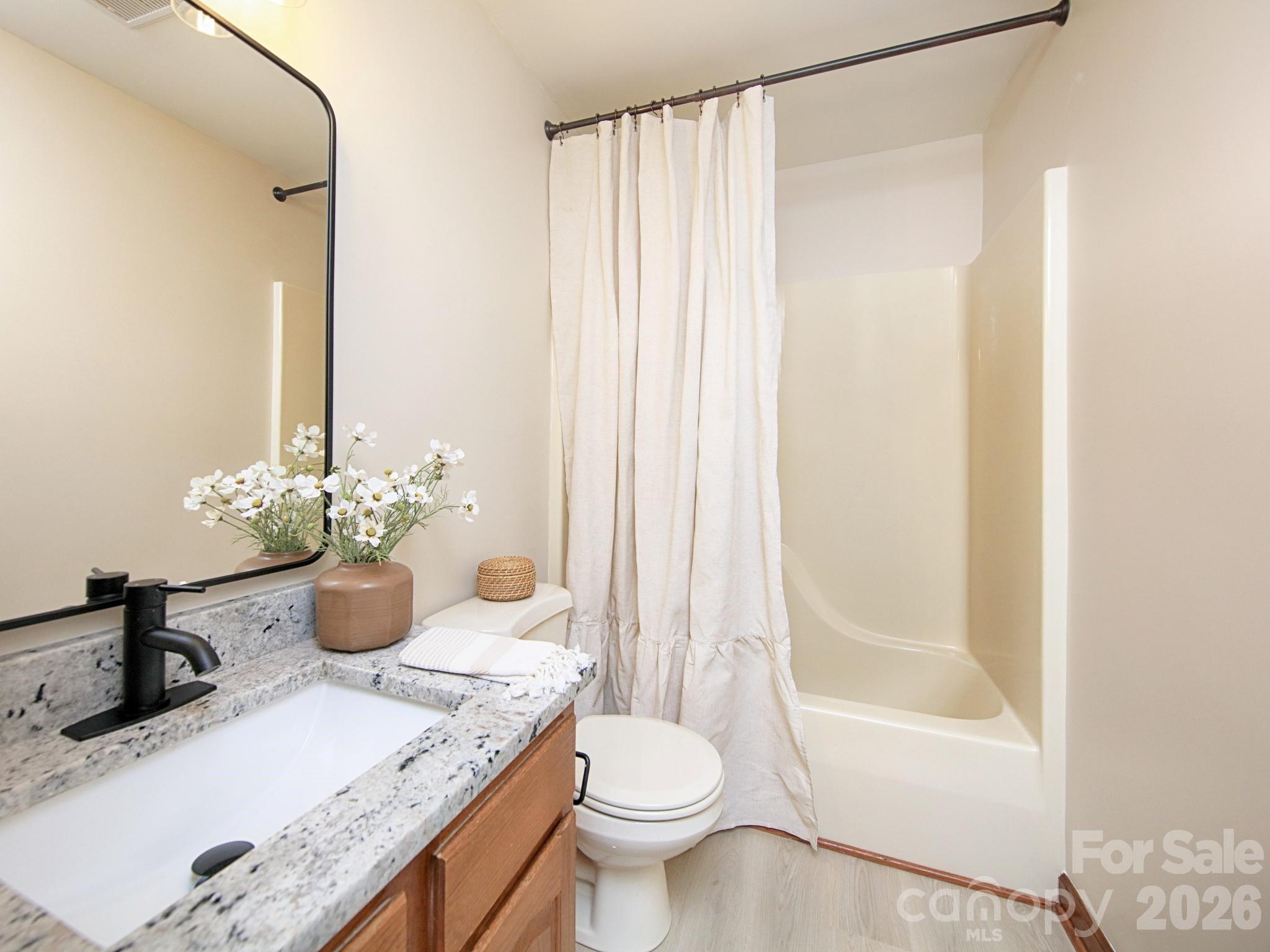 182 Calvin Street Troutman NC 28166