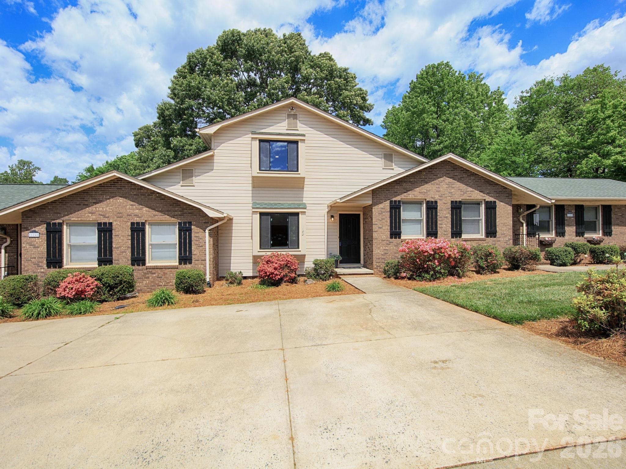 182 Calvin Street Troutman NC 28166