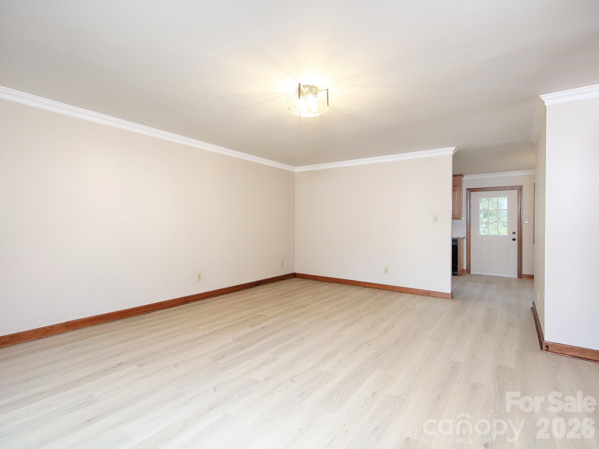 182 Calvin Street Troutman NC 28166