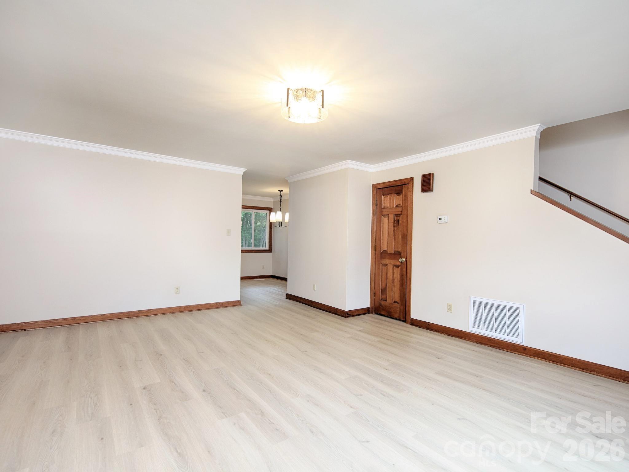 182 Calvin Street Troutman NC 28166