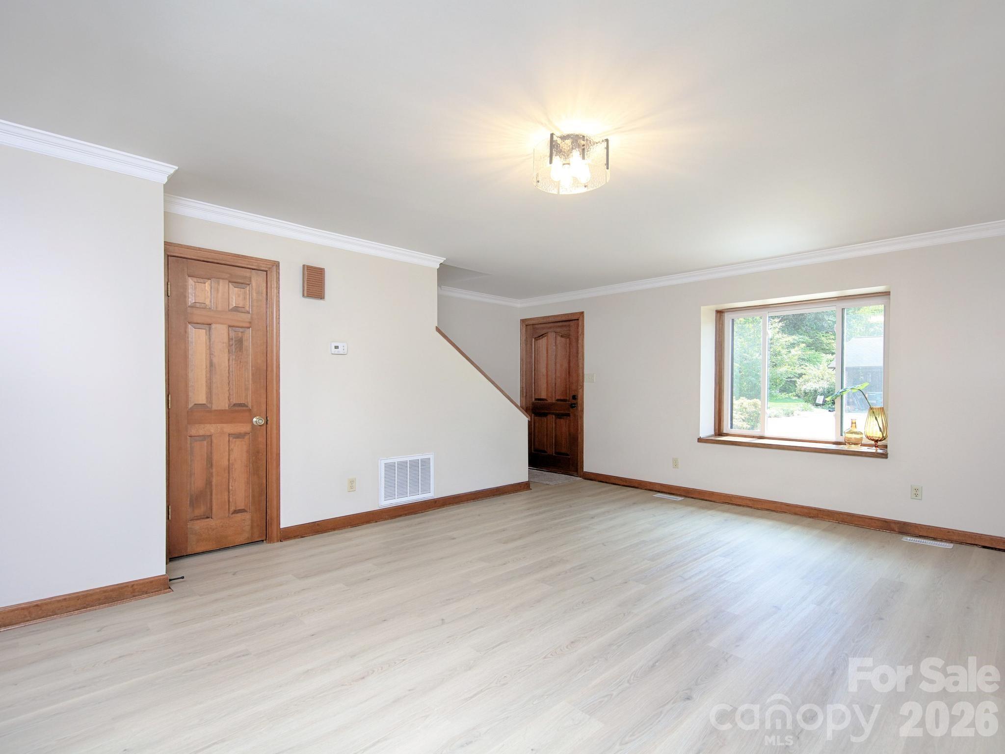182 Calvin Street Troutman NC 28166