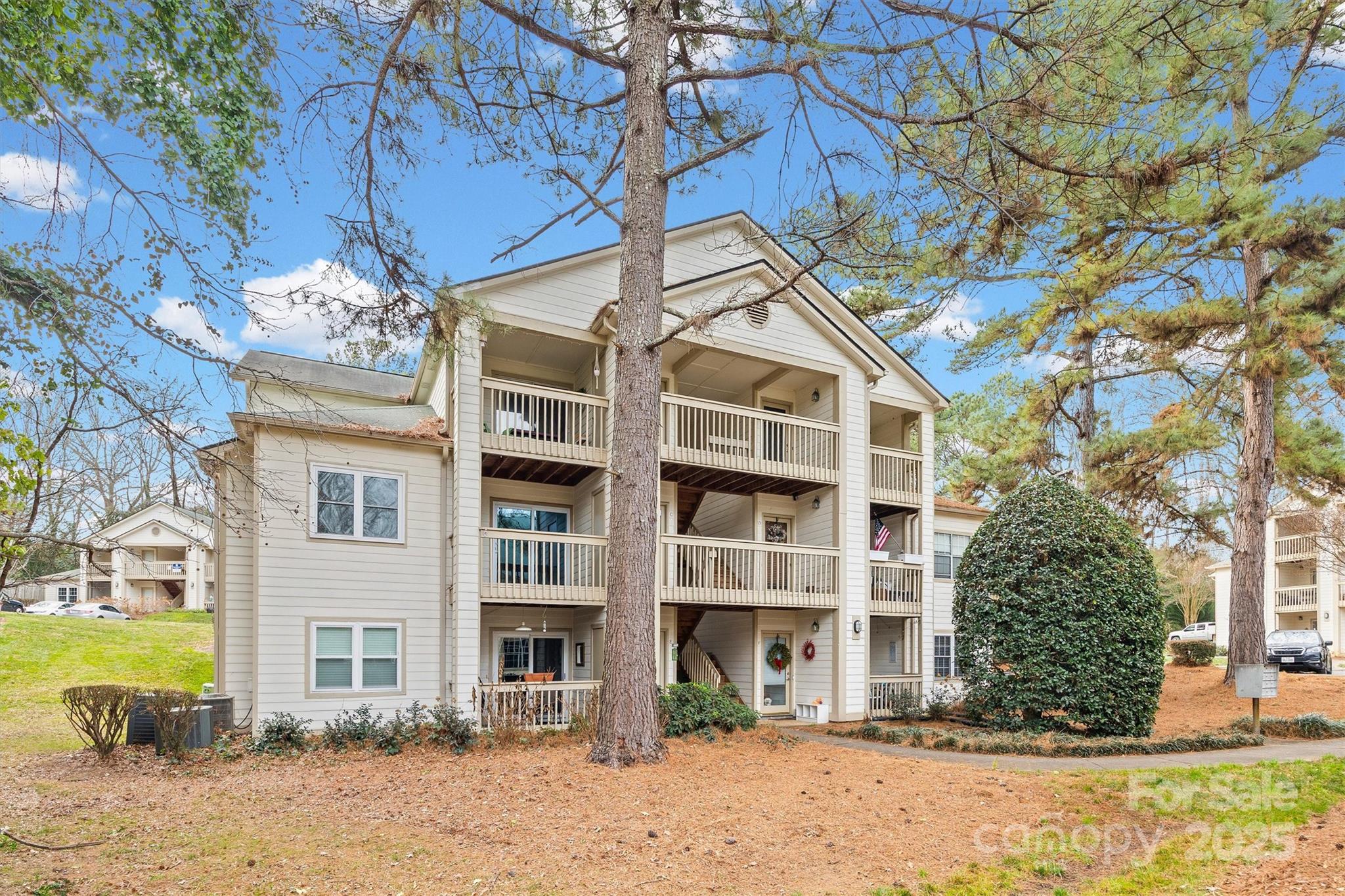 1041 Churchill Downs Court Charlotte NC 28211