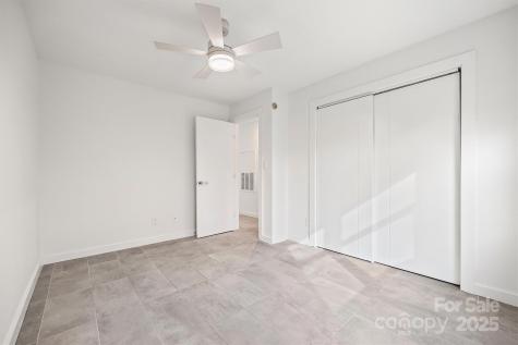 1041 Churchill Downs Court Charlotte NC 28211