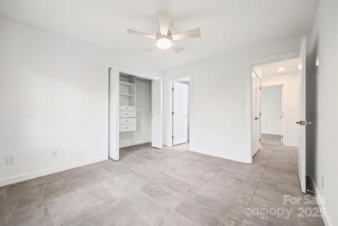 1041 Churchill Downs Court Charlotte NC 28211