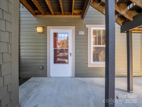 1705 Deermouse Way Hendersonville NC 28792