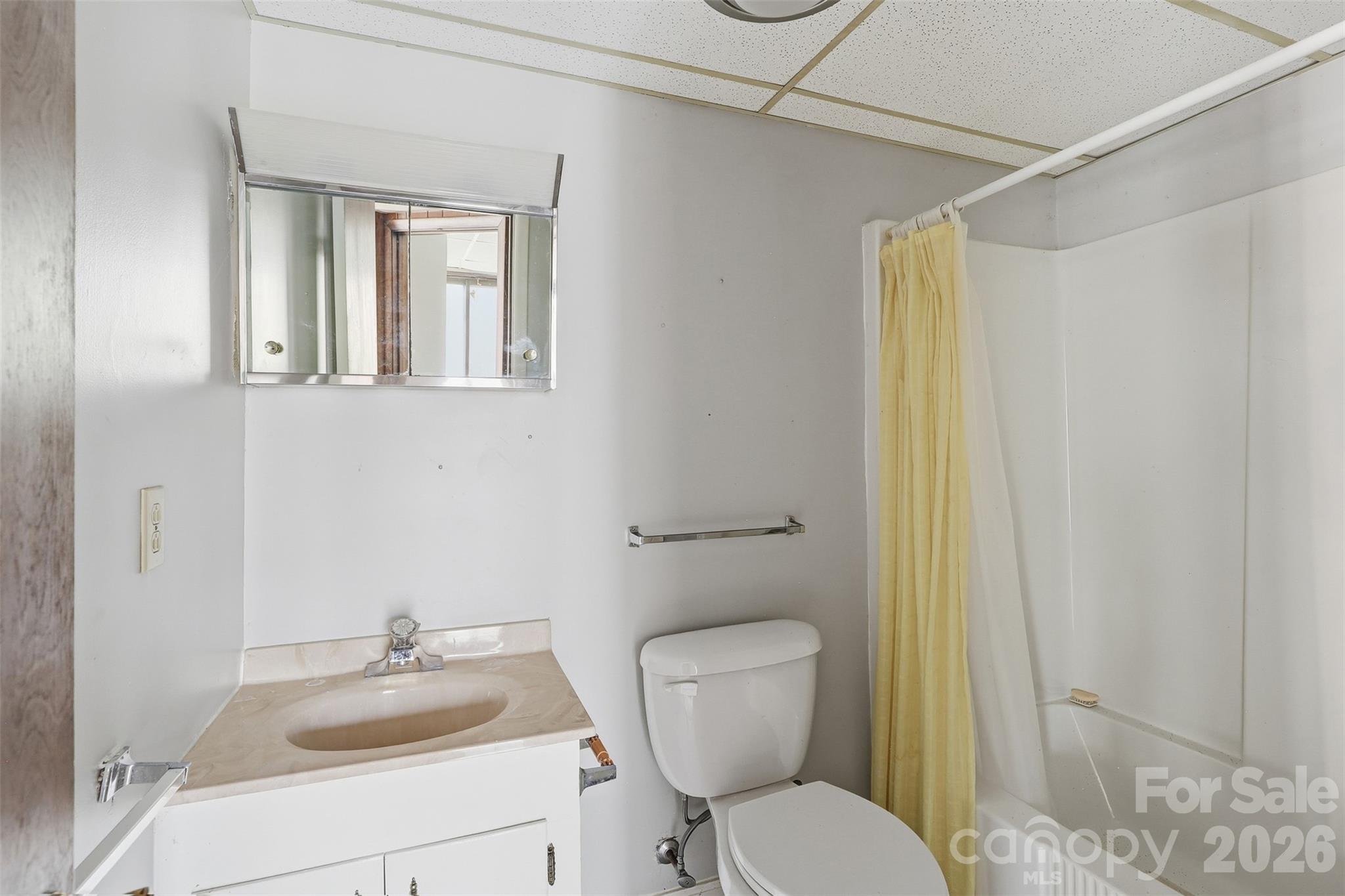 17 Knoll Drive Columbus NC 28722
