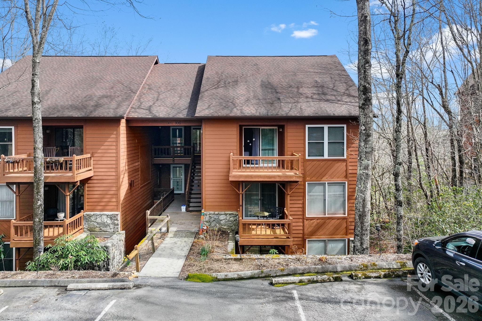 73 Toxaway Views Drive Lake Toxaway NC 28747