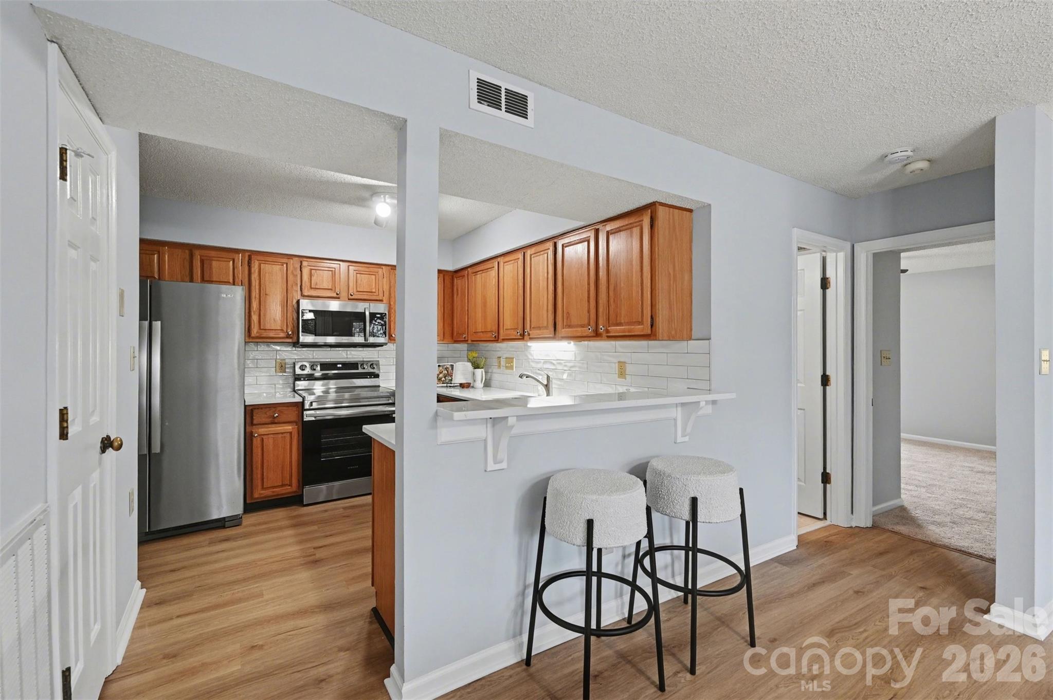 5866 Harris Grove Lane Charlotte NC 28212