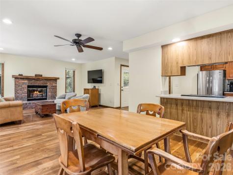 348 Surrey Lane Brevard NC 28712