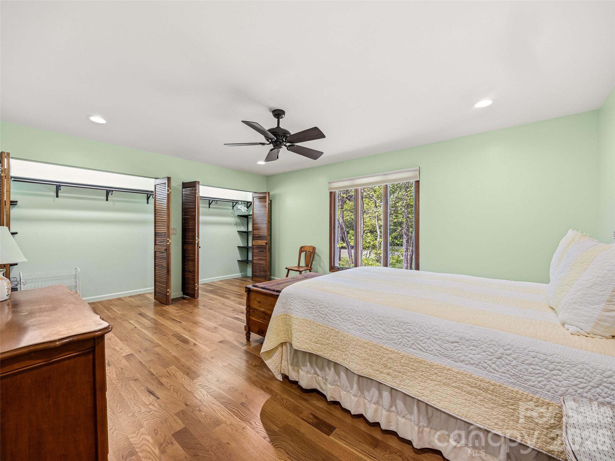 348 Surrey Lane Brevard NC 28712