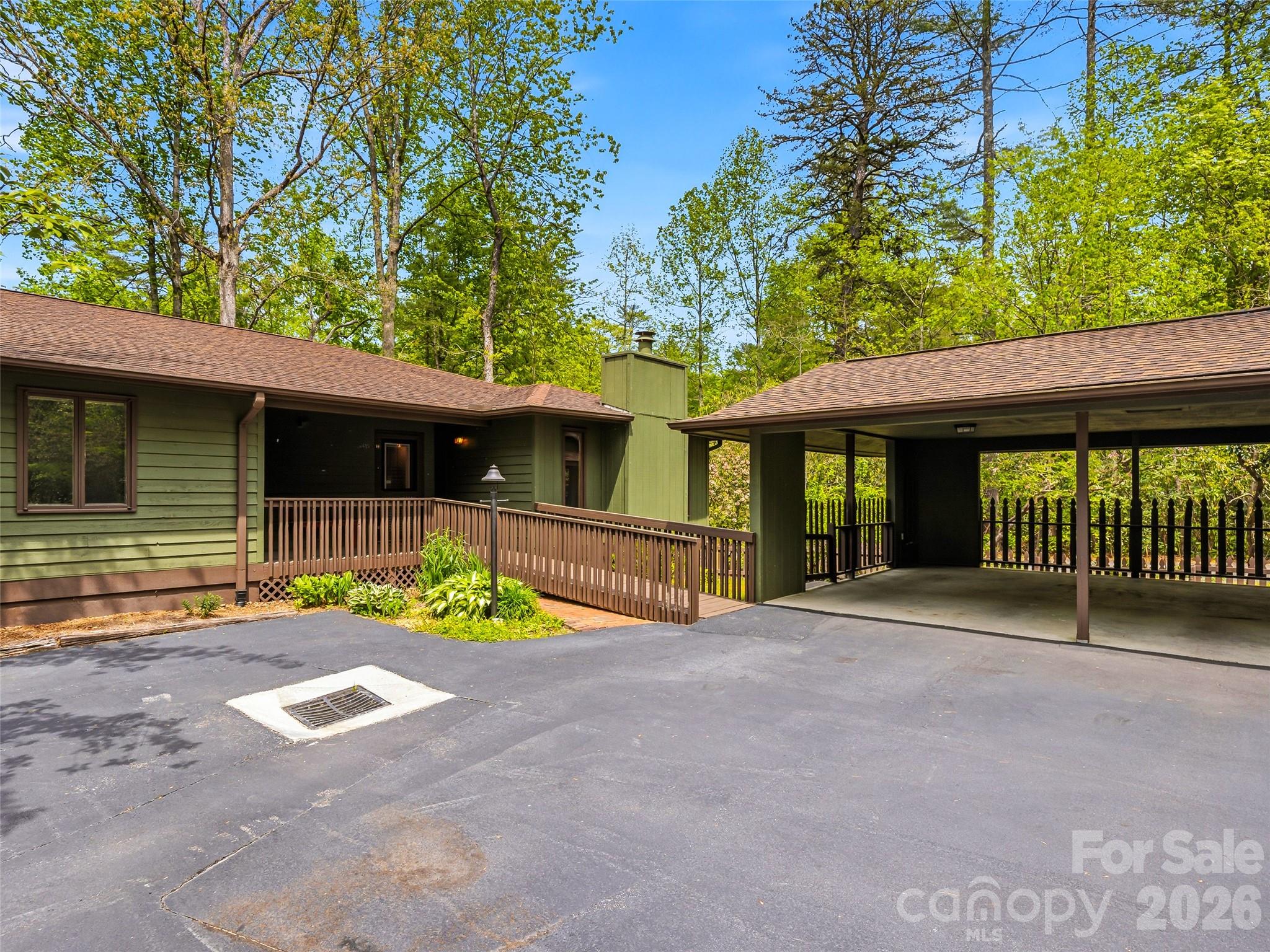 348 Surrey Lane Brevard NC 28712
