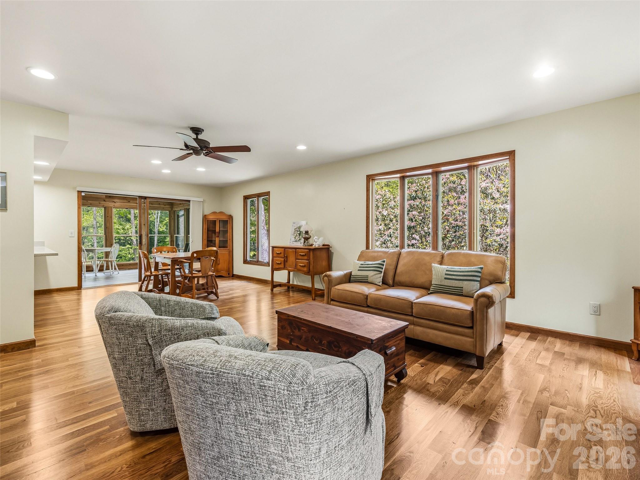 348 Surrey Lane Brevard NC 28712