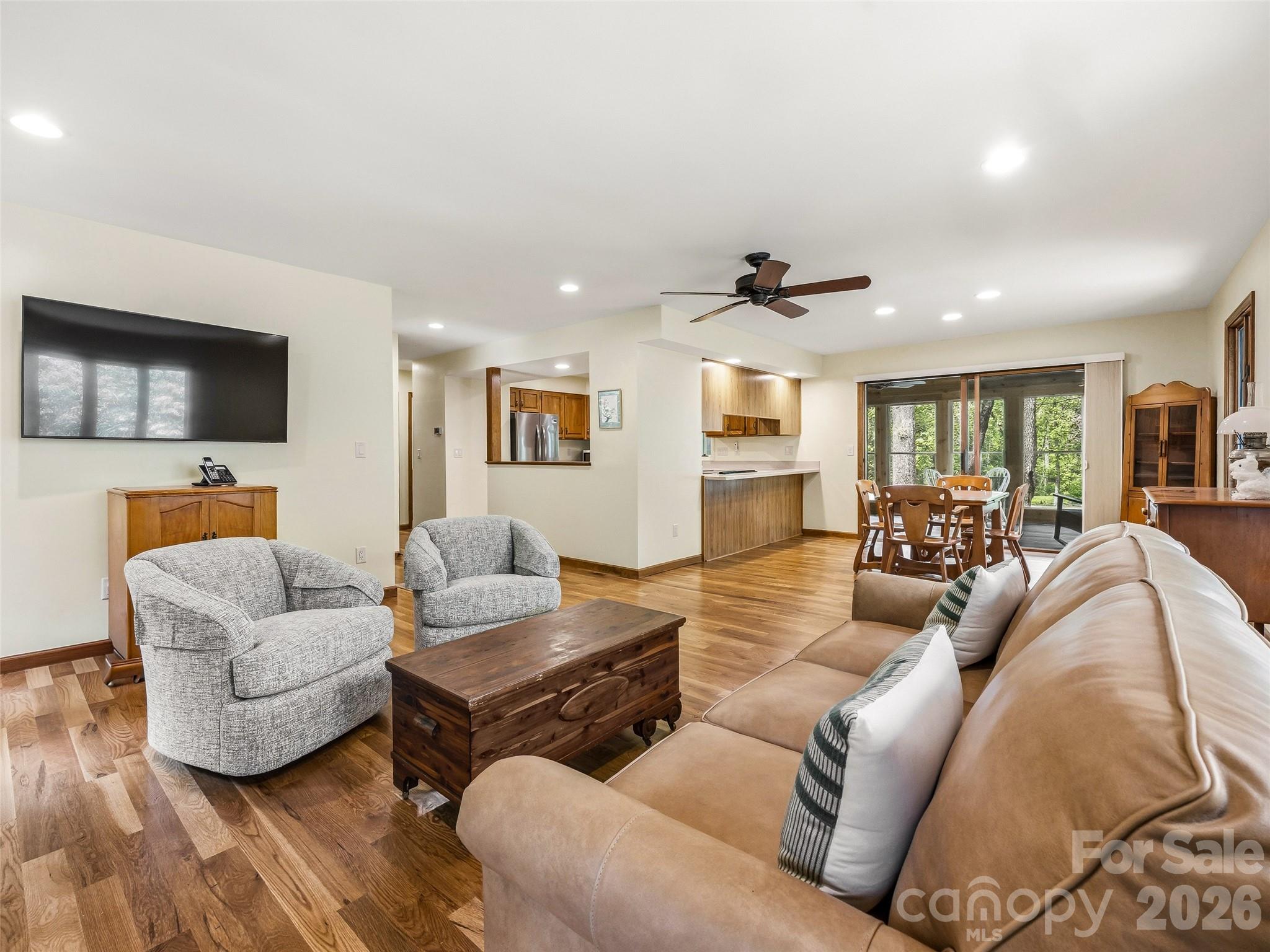 348 Surrey Lane Brevard NC 28712