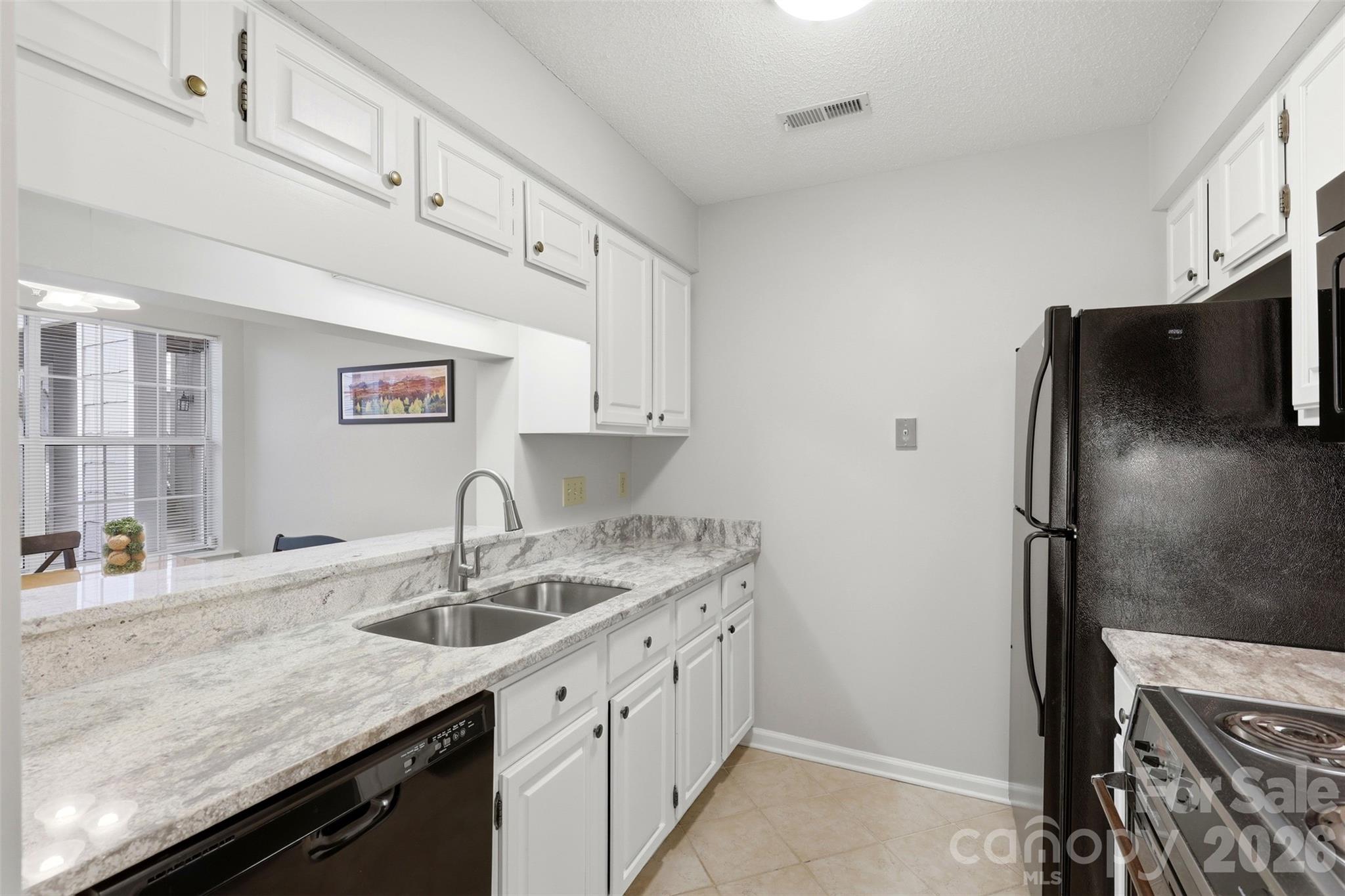5007 Sharon Road Charlotte NC 28210
