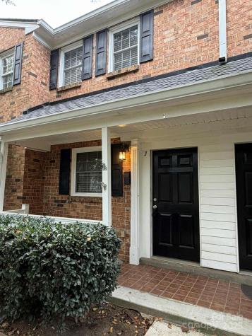 1218 Green Oaks Lane Charlotte NC 28205