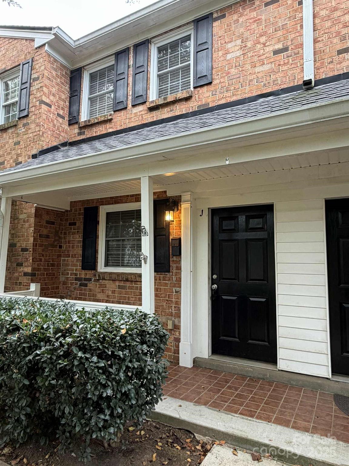 1218 Green Oaks Lane Charlotte NC 28205