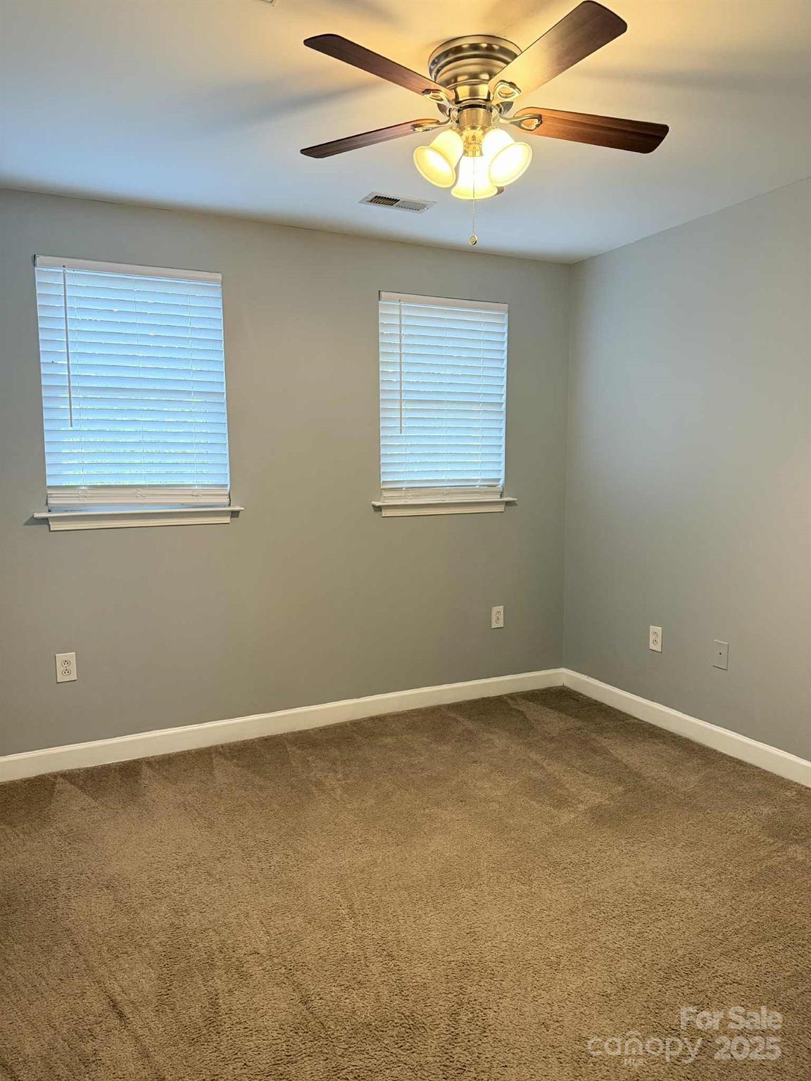 1218 Green Oaks Lane Charlotte NC 28205