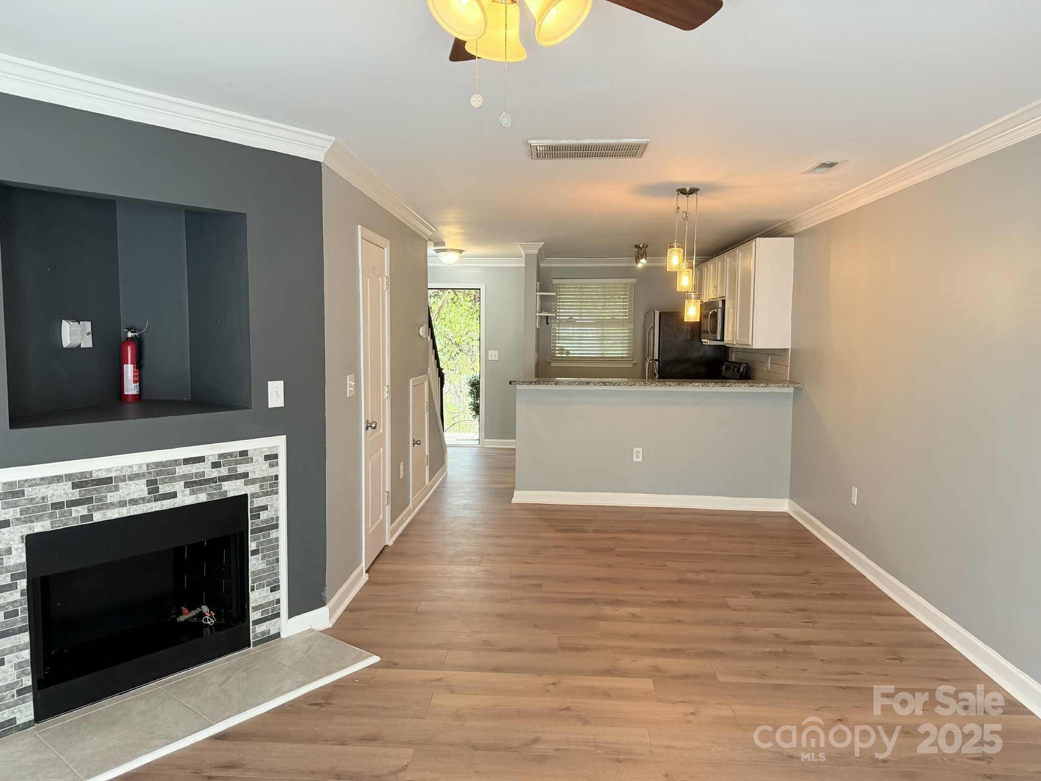 1218 Green Oaks Lane Charlotte NC 28205