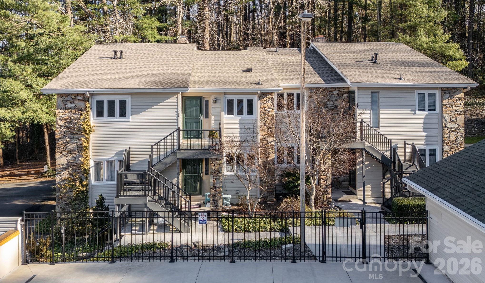 321 Britton Creek Drive Hendersonville NC 28791