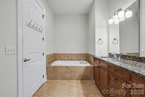 3276 Park Road Charlotte NC 28209