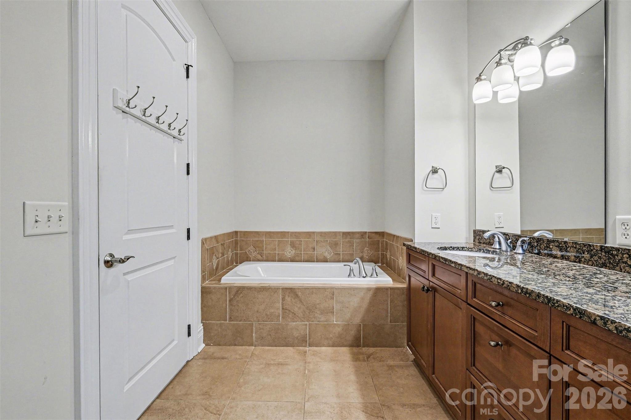 3276 Park Road Charlotte NC 28209