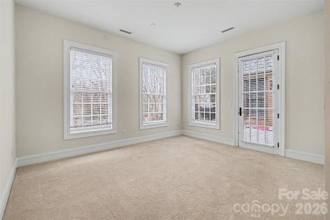 3276 Park Road Charlotte NC 28209