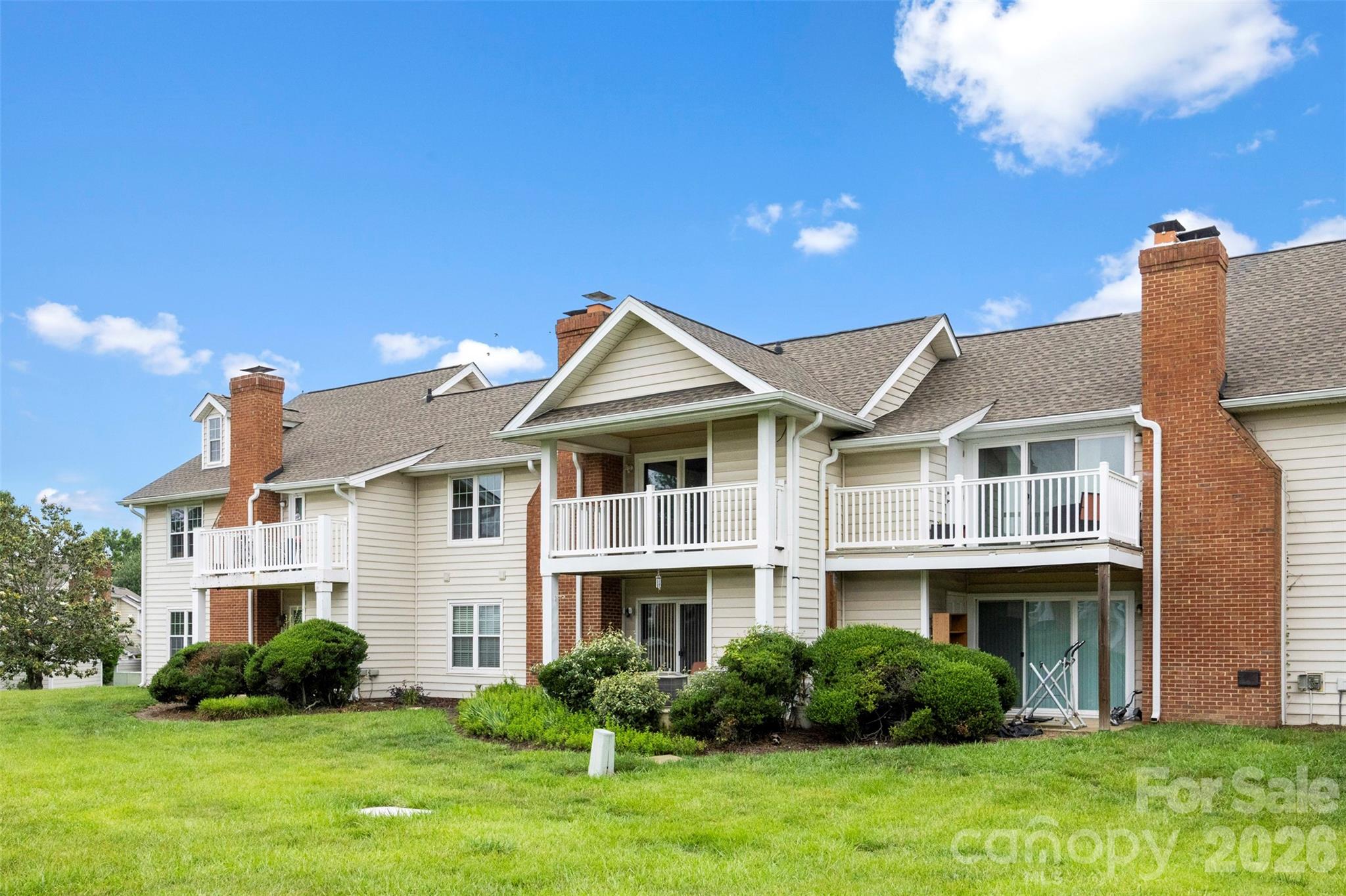 9320 South Vicksburg Park Court Charlotte NC 28210
