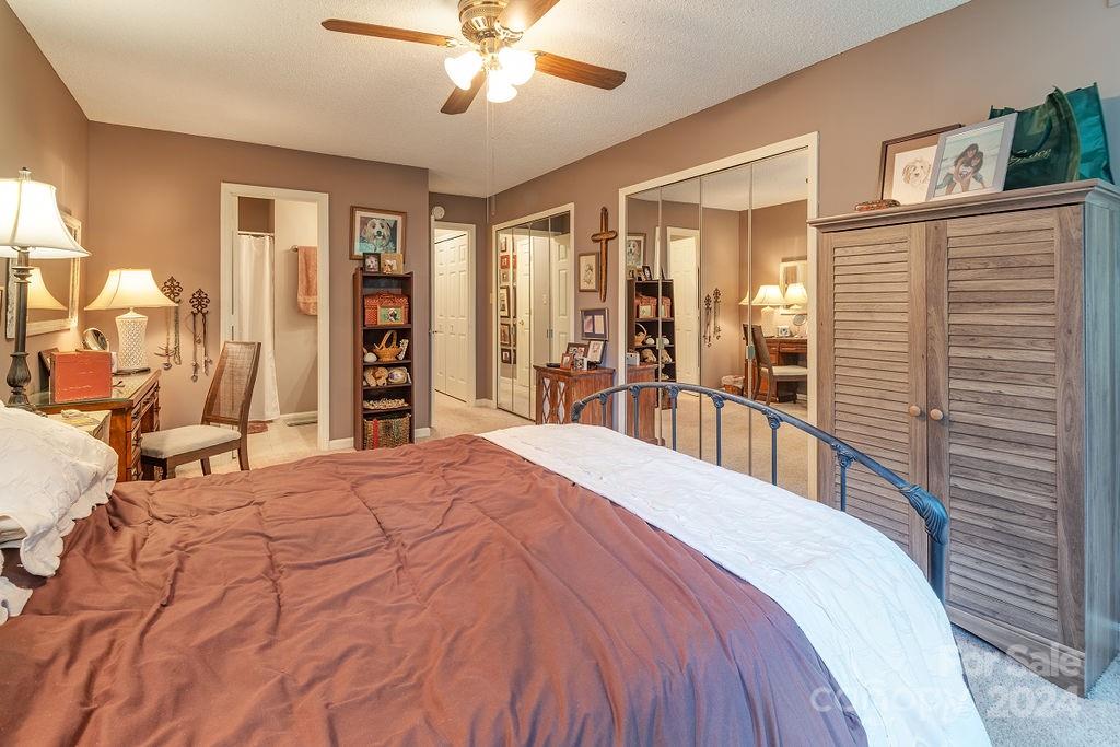 2501 Vineyard Boulevard Asheville NC 28805