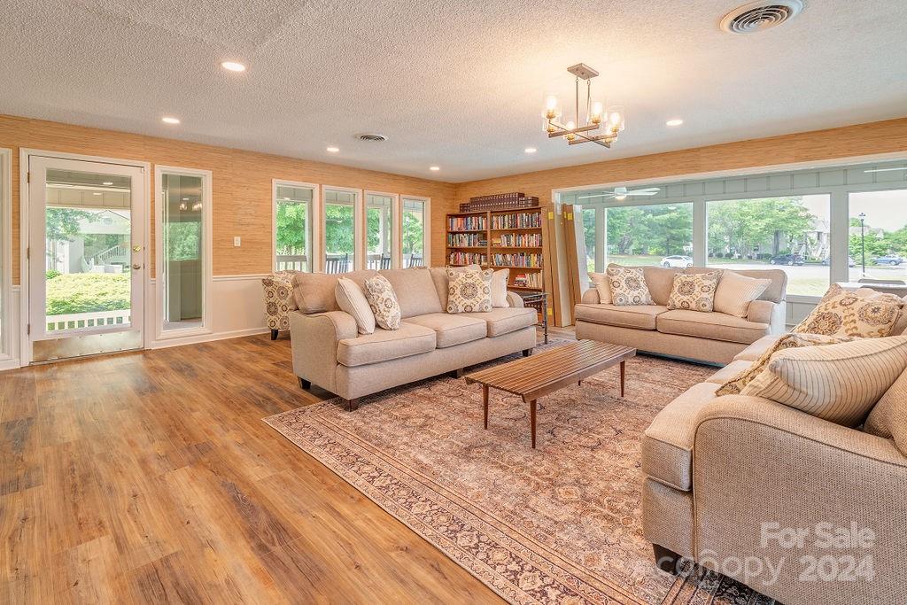 2501 Vineyard Boulevard Asheville NC 28805