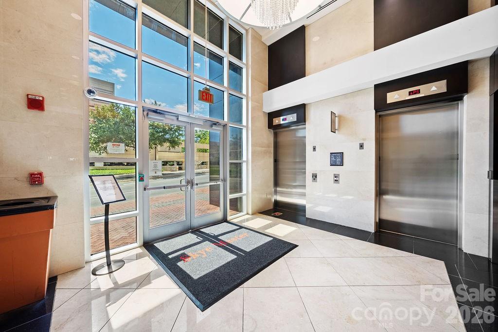 222 S Caldwell Street Charlotte NC 28202