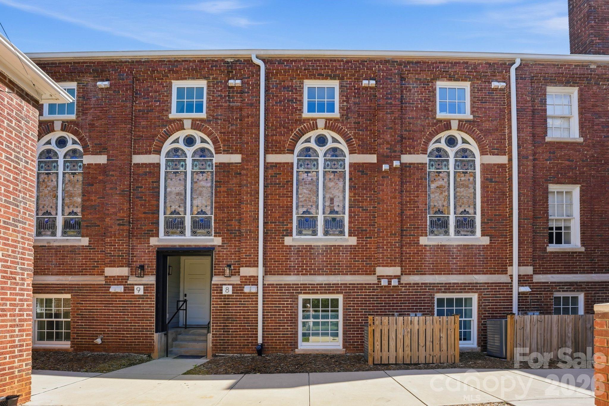 203 Grandin Road Charlotte NC 28208