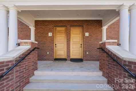 203 Grandin Road Charlotte NC 28208