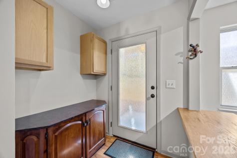 704 Carlyle Way Asheville NC 28803