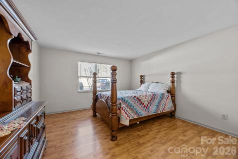 704 Carlyle Way Asheville NC 28803