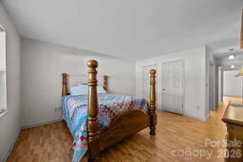 704 Carlyle Way Asheville NC 28803