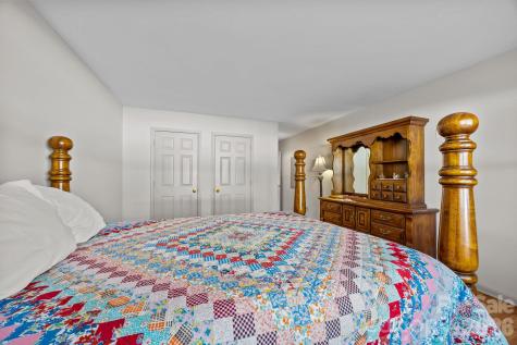 704 Carlyle Way Asheville NC 28803