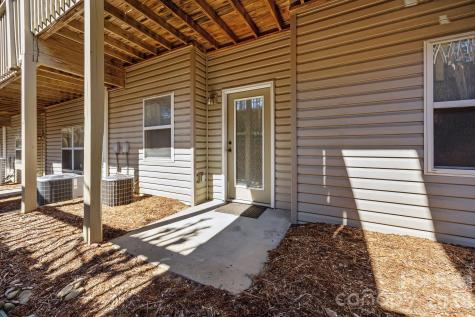 704 Carlyle Way Asheville NC 28803