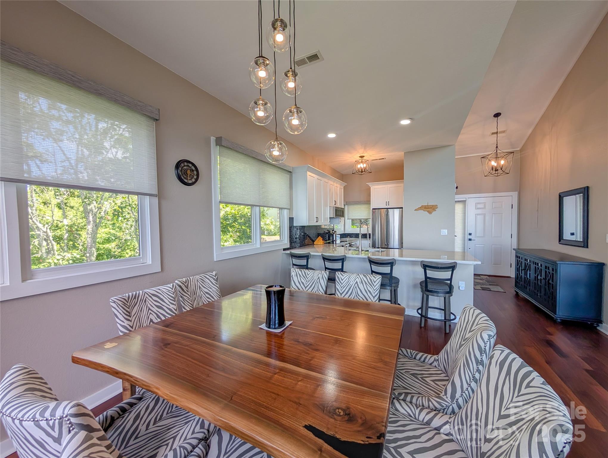 30 Club Villa Court Burnsville NC 28714