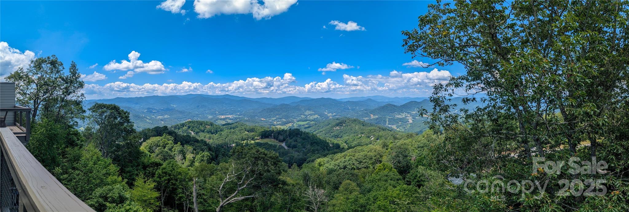 30 Club Villa Court Burnsville NC 28714