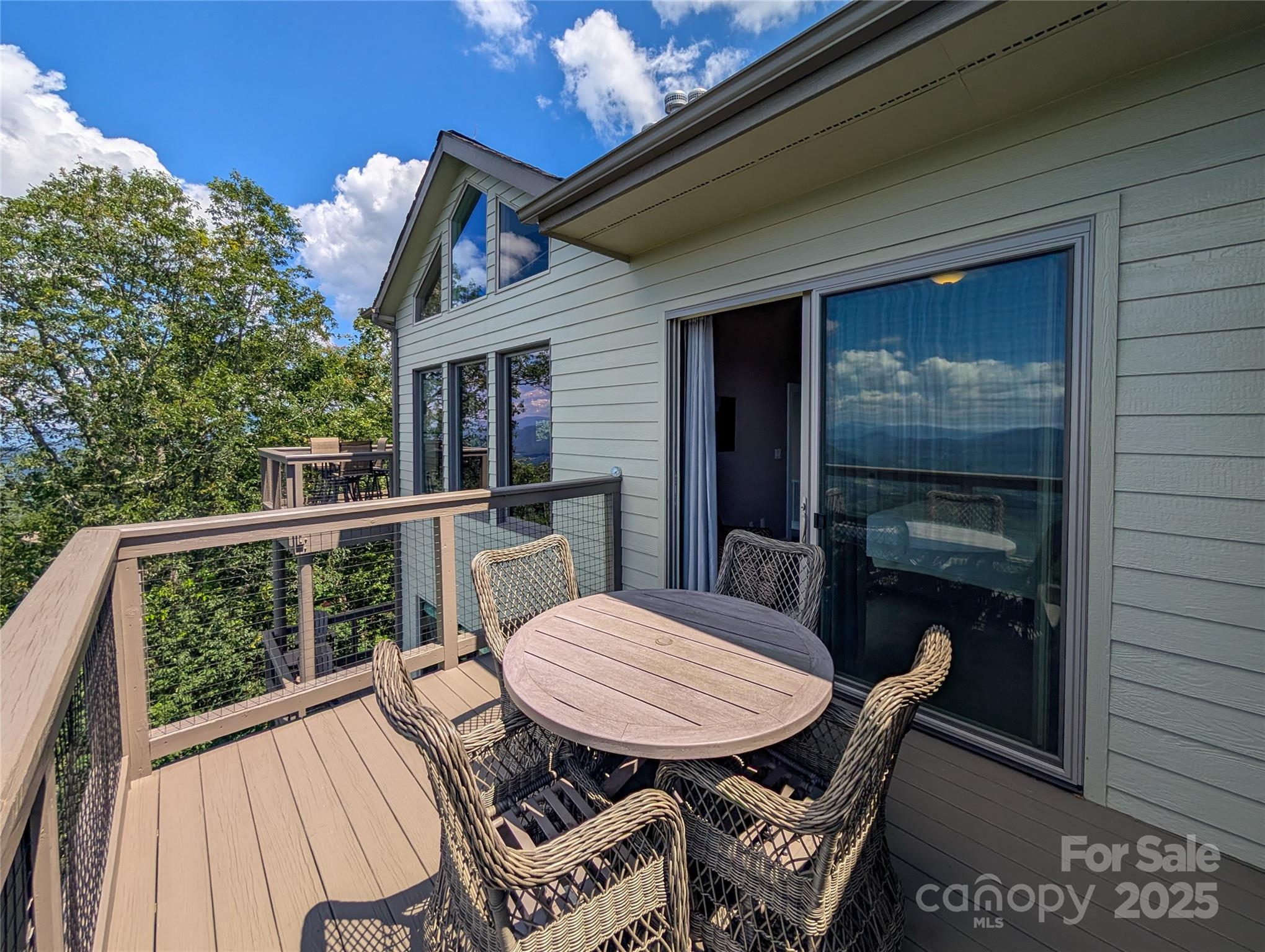 30 Club Villa Court Burnsville NC 28714