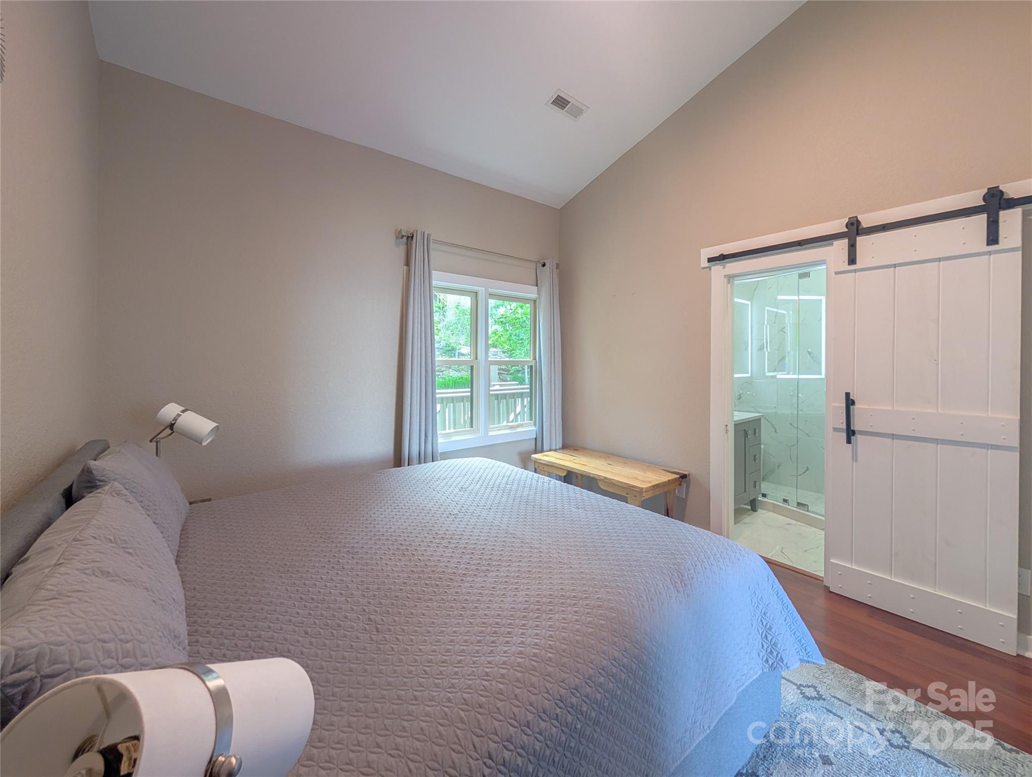 30 Club Villa Court Burnsville NC 28714